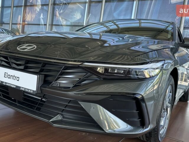 купить новое авто Хендай Элантра 2025 года от официального дилера Автотрейдінг-Одеса Hyundai Хендай фото