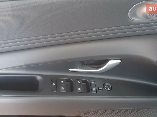 Хендай Элантра, объемом двигателя 1.59 л и пробегом 0 тыс. км за 23360 $, фото 2 на Automoto.ua