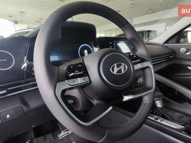 Хендай Елантра 2025 у Рівному на Automoto.ua Хендай Елантра, об'ємом двигуна 1.59 л та пробігом 0 тис. км за 25262 $, фото 37 на Automoto.ua