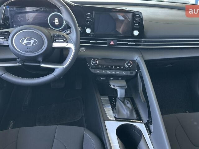 купить новое авто Хендай Элантра 2025 года от официального дилера Автотрейдінг-Одеса Hyundai Хендай фото