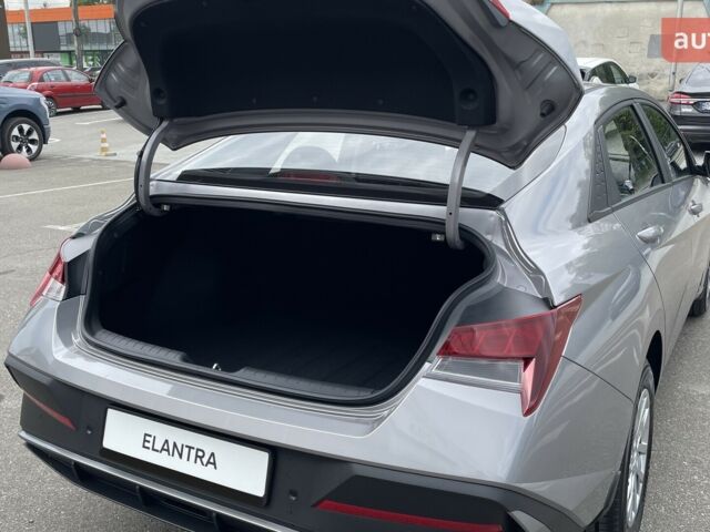 купить новое авто Хендай Элантра 2025 года от официального дилера Автоцентр AUTO.RIA Хендай фото
