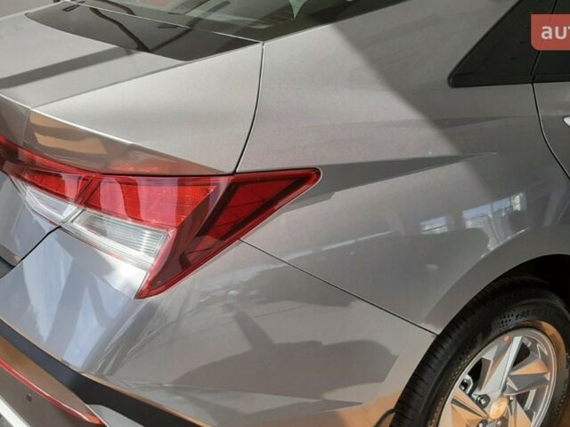 Хендай Элантра, объемом двигателя 1.59 л и пробегом 0 тыс. км за 23360 $, фото 15 на Automoto.ua