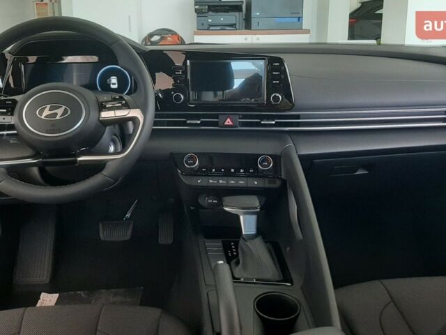 Хендай Элантра, объемом двигателя 1.59 л и пробегом 0 тыс. км за 23360 $, фото 22 на Automoto.ua