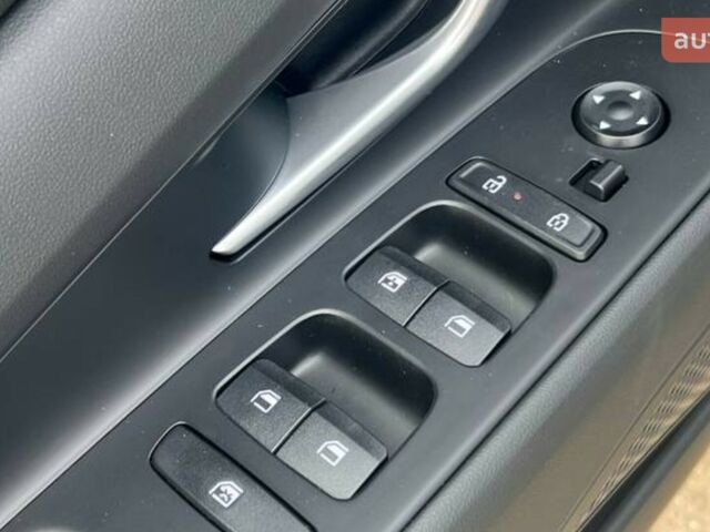 Хендай Элантра, объемом двигателя 1.59 л и пробегом 0 тыс. км за 24047 $, фото 6 на Automoto.ua