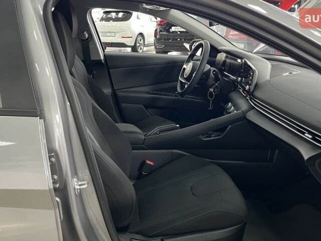 купить новое авто Хендай Элантра 2025 года от официального дилера Автоцентр AUTO.RIA Хендай фото