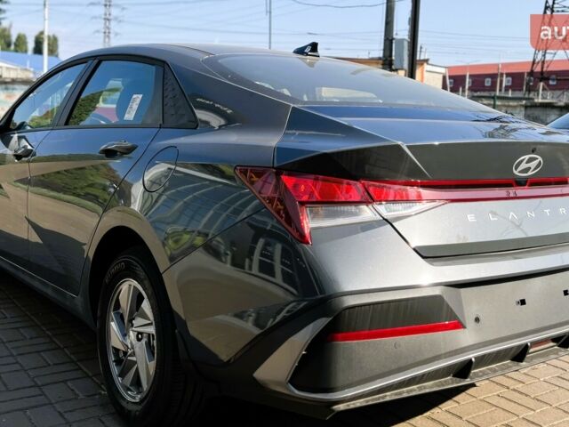 Хендай Елантра 2025 року купити нове авто Хендай Елантра 2025 року від офіційного дилера Автоцентр AUTO.RIA Хендай фото