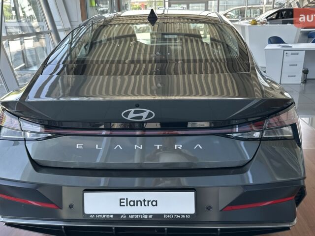 купить новое авто Хендай Элантра 2025 года от официального дилера Автотрейдінг-Одеса Hyundai Хендай фото