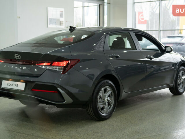 Хендай Елантра, об'ємом двигуна 1.59 л та пробігом 0 тис. км за 24105 $, фото 7 на Automoto.ua