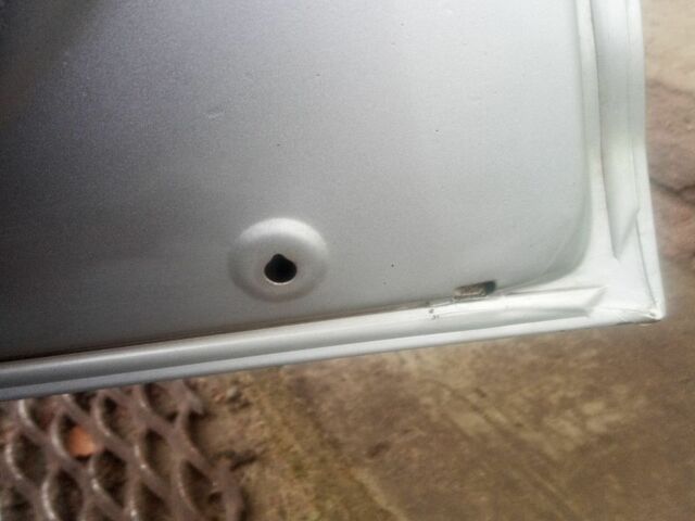 Серый Хендай Элантра, объемом двигателя 2 л и пробегом 2 тыс. км за 3800 $, фото 6 на Automoto.ua