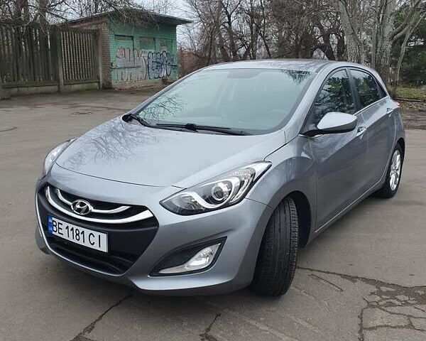 Серый Хендай Элантра, объемом двигателя 2 л и пробегом 118 тыс. км за 8700 $, фото 12 на Automoto.ua
