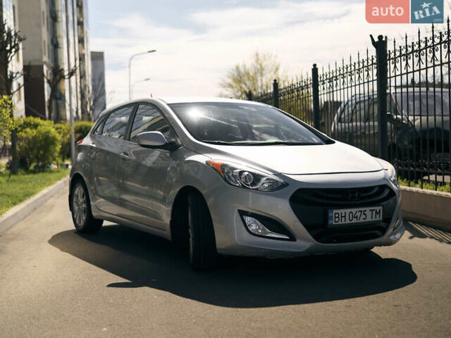 Серый Хендай Элантра, объемом двигателя 2 л и пробегом 120 тыс. км за 7900 $, фото 22 на Automoto.ua