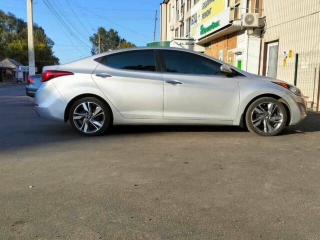 Сірий Хендай Елантра, об'ємом двигуна 1.8 л та пробігом 95 тис. км за 118000 $, фото 9 на Automoto.ua