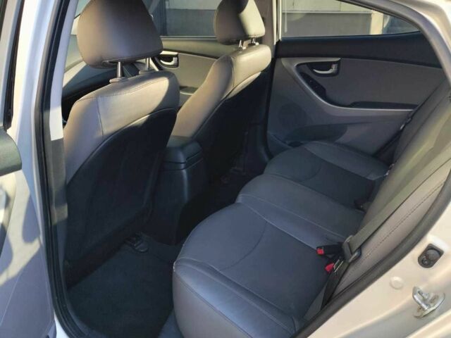 Сірий Хендай Елантра, об'ємом двигуна 1.8 л та пробігом 95 тис. км за 118000 $, фото 17 на Automoto.ua