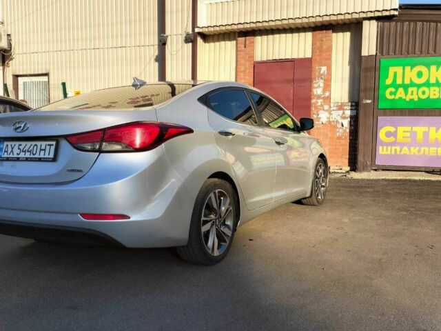 Сірий Хендай Елантра, об'ємом двигуна 1.8 л та пробігом 95 тис. км за 118000 $, фото 11 на Automoto.ua