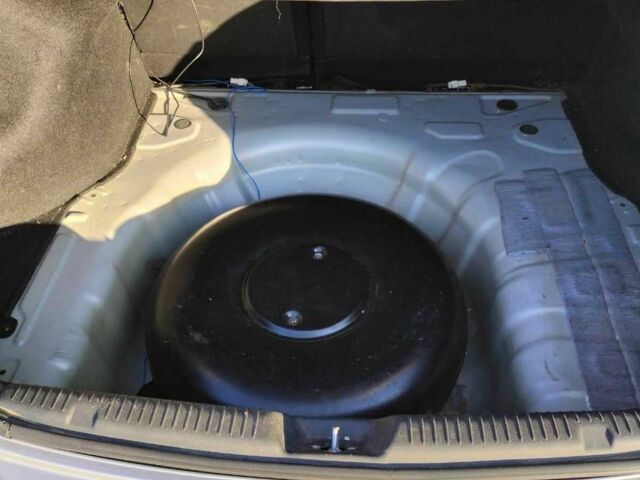 Сірий Хендай Елантра, об'ємом двигуна 1.8 л та пробігом 95 тис. км за 118000 $, фото 20 на Automoto.ua