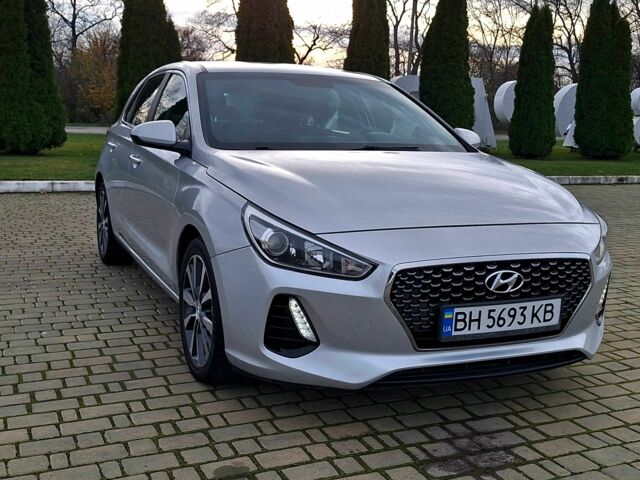 Сірий Хендай Елантра, об'ємом двигуна 2 л та пробігом 86 тис. км за 9999 $, фото 16 на Automoto.ua