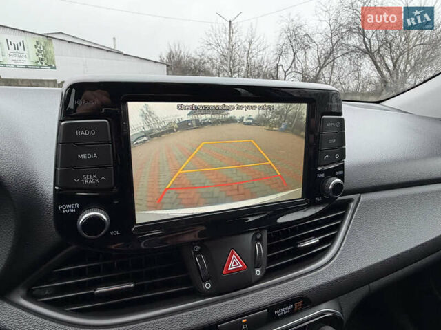 Серый Хендай Элантра, объемом двигателя 2 л и пробегом 105 тыс. км за 11900 $, фото 12 на Automoto.ua