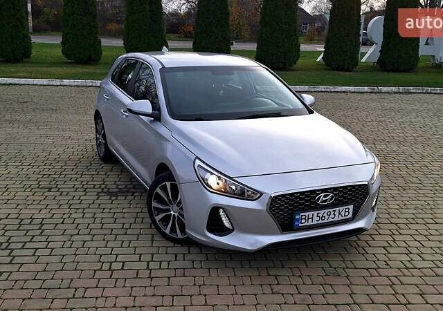 Серый Хендай Элантра, объемом двигателя 2 л и пробегом 86 тыс. км за 9999 $, фото 23 на Automoto.ua