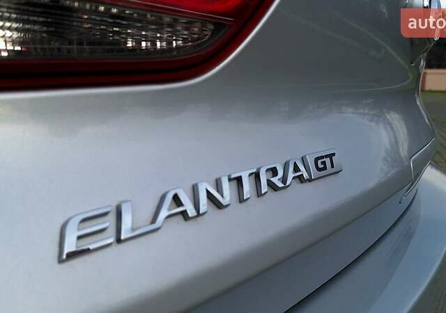 Серый Хендай Элантра, объемом двигателя 2 л и пробегом 86 тыс. км за 9999 $, фото 13 на Automoto.ua