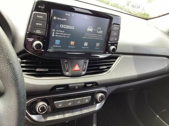 Сірий Хендай Елантра, об'ємом двигуна 2 л та пробігом 131 тис. км за 2600 $, фото 12 на Automoto.ua