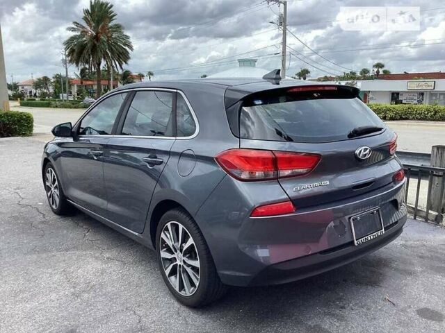 Сірий Хендай Елантра, об'ємом двигуна 2 л та пробігом 131 тис. км за 2600 $, фото 3 на Automoto.ua