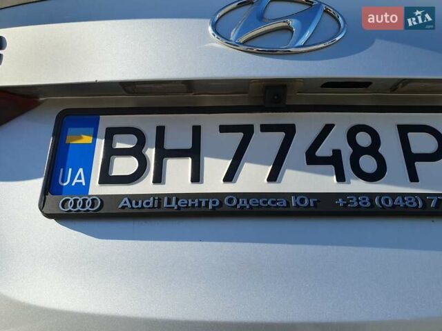 Серый Хендай Элантра, объемом двигателя 2 л и пробегом 133 тыс. км за 8800 $, фото 14 на Automoto.ua