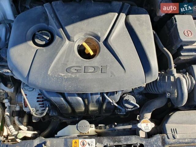 Серый Хендай Элантра, объемом двигателя 2 л и пробегом 133 тыс. км за 8500 $, фото 11 на Automoto.ua