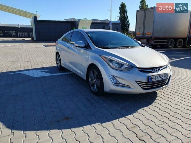 Серый Хендай Элантра, объемом двигателя 2 л и пробегом 133 тыс. км за 8800 $, фото 4 на Automoto.ua