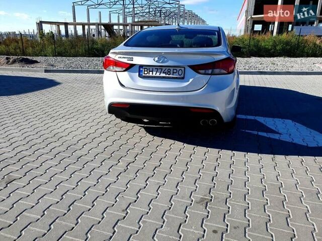 Серый Хендай Элантра, объемом двигателя 2 л и пробегом 133 тыс. км за 8500 $, фото 6 на Automoto.ua