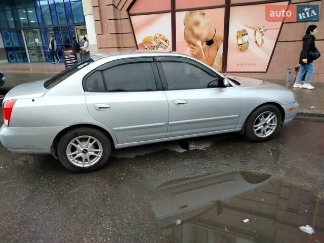 Серый Хендай Элантра, объемом двигателя 2 л и пробегом 167 тыс. км за 3200 $, фото 8 на Automoto.ua