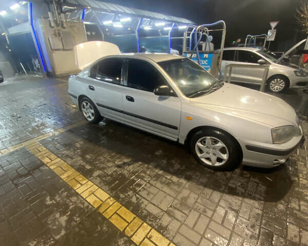 Сірий Хендай Елантра, об'ємом двигуна 1.98 л та пробігом 260 тис. км за 3100 $, фото 17 на Automoto.ua