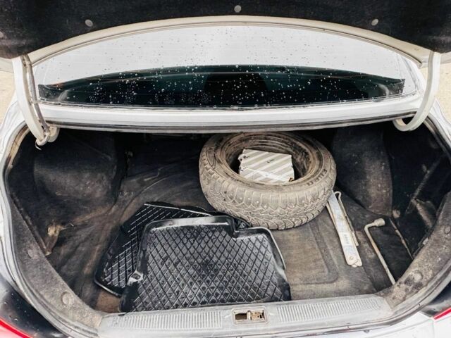 Хендай Элантра 2004 в Днепре (Днепропетровске) на Automoto.ua Серый Хендай Элантра, объемом двигателя 1.6 л и пробегом 500 тыс. км за 3800 $, фото 11 на Automoto.ua