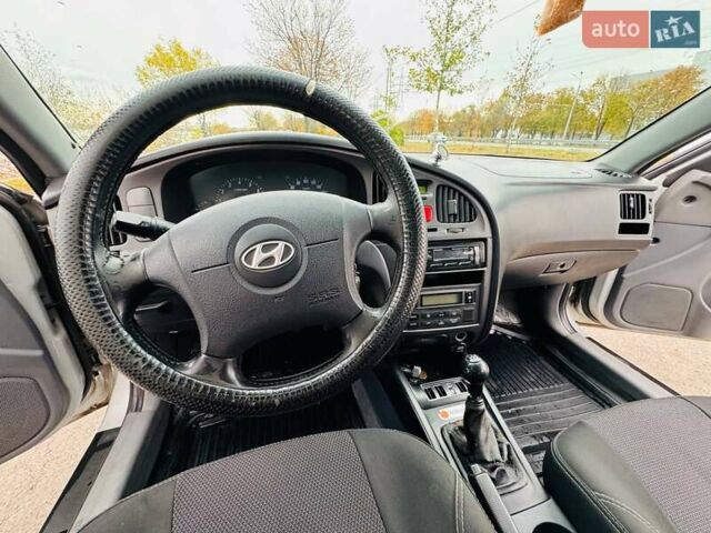 Хендай Элантра 2004 в Днепре (Днепропетровске) на Automoto.ua Серый Хендай Элантра, объемом двигателя 1.6 л и пробегом 500 тыс. км за 3800 $, фото 5 на Automoto.ua