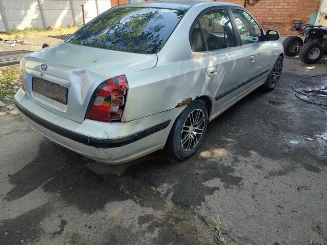 Серый Хендай Элантра, объемом двигателя 1.6 л и пробегом 300 тыс. км за 700 $, фото 3 на Automoto.ua