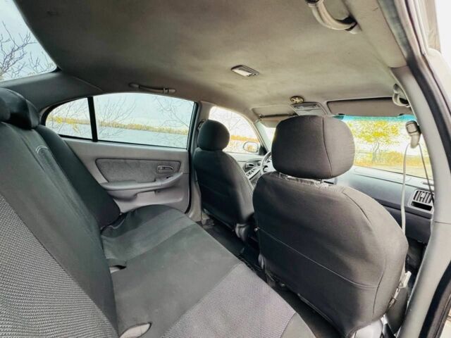 Хендай Элантра 2004 в Днепре (Днепропетровске) на Automoto.ua Серый Хендай Элантра, объемом двигателя 1.6 л и пробегом 500 тыс. км за 3800 $, фото 1 на Automoto.ua