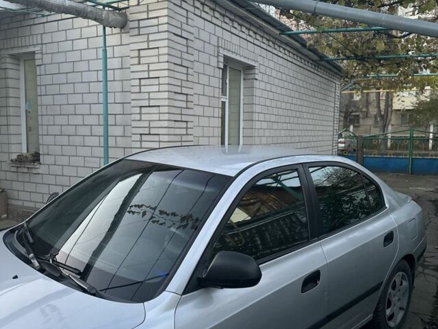 Хендай Элантра 2004 в Подольск (Котовск) на Automoto.ua Серый Хендай Элантра, объемом двигателя 1.6 л и пробегом 2 тыс. км за 2900 $, фото 4 на Automoto.ua