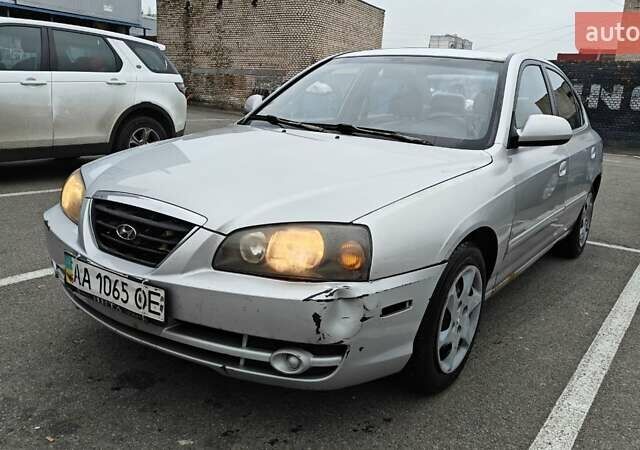 Сірий Хендай Елантра, об'ємом двигуна 2 л та пробігом 280 тис. км за 2500 $, фото 3 на Automoto.ua