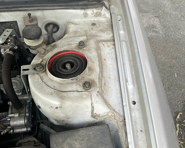 Серый Хендай Элантра, объемом двигателя 1.98 л и пробегом 218 тыс. км за 3750 $, фото 13 на Automoto.ua