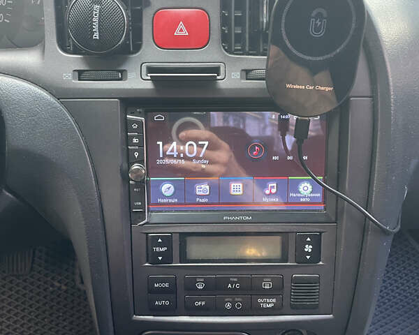 Серый Хендай Элантра, объемом двигателя 1.98 л и пробегом 218 тыс. км за 3750 $, фото 10 на Automoto.ua