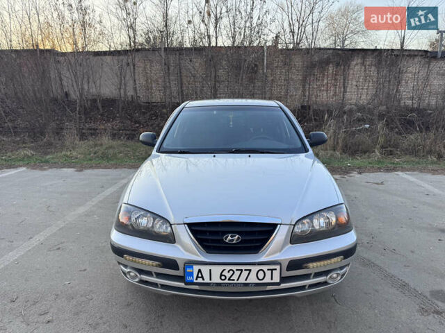 Серый Хендай Элантра, объемом двигателя 1.6 л и пробегом 250 тыс. км за 2800 $, фото 1 на Automoto.ua