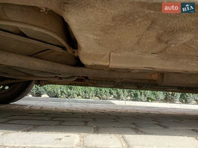 Серый Хендай Элантра, объемом двигателя 1.6 л и пробегом 221 тыс. км за 4100 $, фото 8 на Automoto.ua