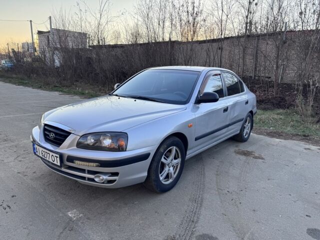 Серый Хендай Элантра, объемом двигателя 1.6 л и пробегом 250 тыс. км за 2800 $, фото 2 на Automoto.ua