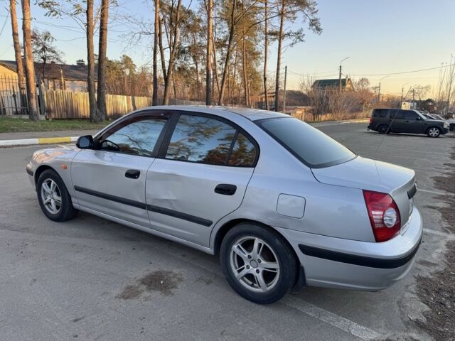 Серый Хендай Элантра, объемом двигателя 1.6 л и пробегом 250 тыс. км за 2800 $, фото 4 на Automoto.ua