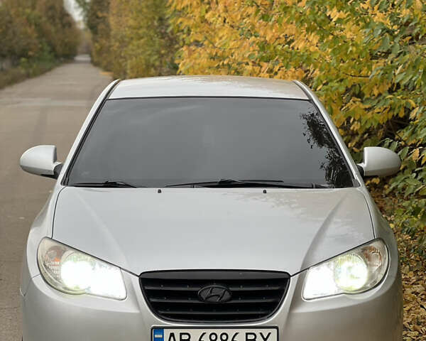 Сірий Хендай Елантра, об'ємом двигуна 1.6 л та пробігом 287 тис. км за 4600 $, фото 50 на Automoto.ua