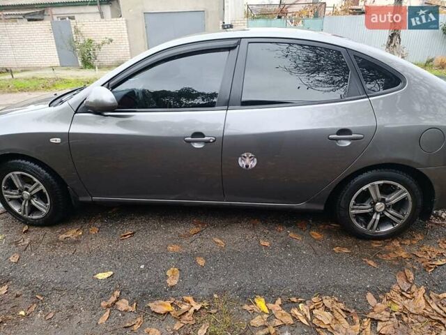 Сірий Хендай Елантра, об'ємом двигуна 1.6 л та пробігом 188 тис. км за 5500 $, фото 5 на Automoto.ua