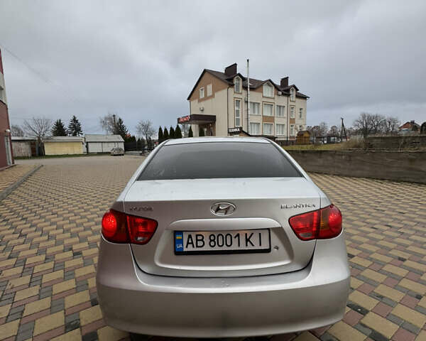 Серый Хендай Элантра, объемом двигателя 1.6 л и пробегом 275 тыс. км за 4699 $, фото 13 на Automoto.ua