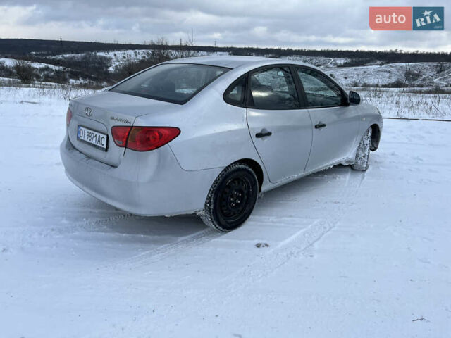 Серый Хендай Элантра, объемом двигателя 1.59 л и пробегом 110 тыс. км за 5500 $, фото 4 на Automoto.ua