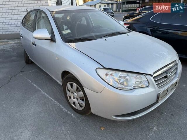 Хендай Элантра 2008 в Днепре (Днепропетровске) на Automoto.ua Серый Хендай Элантра, объемом двигателя 1.59 л и пробегом 116 тыс. км за 2600 $, фото 1 на Automoto.ua