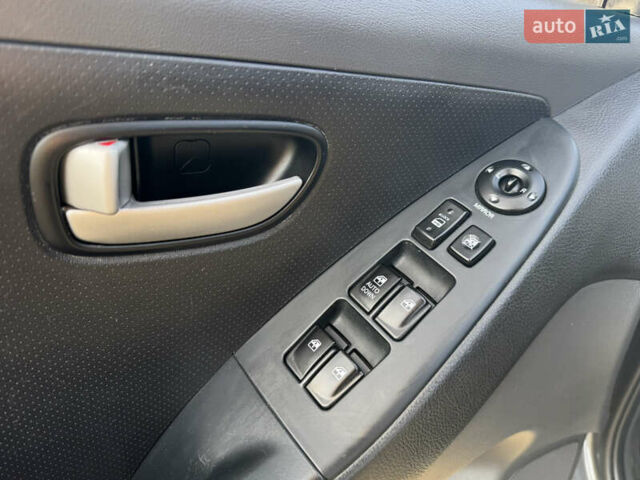 Серый Хендай Элантра, объемом двигателя 1.59 л и пробегом 203 тыс. км за 7100 $, фото 21 на Automoto.ua