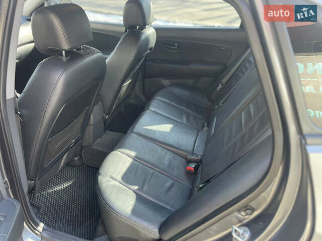Сірий Хендай Елантра, об'ємом двигуна 1.98 л та пробігом 156 тис. км за 7200 $, фото 10 на Automoto.ua